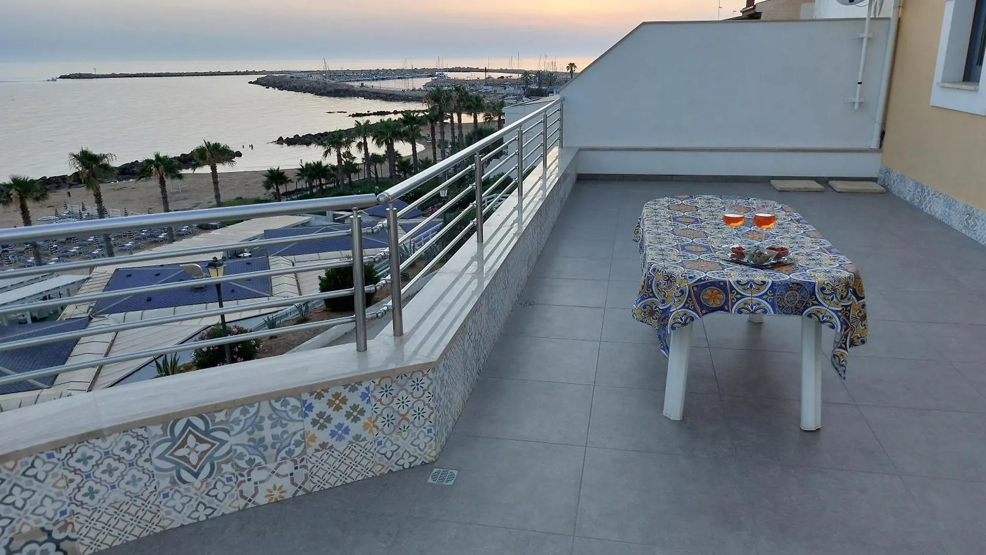 La Terrazza Di Adele Apartment Scoglitti 0*,  Italy